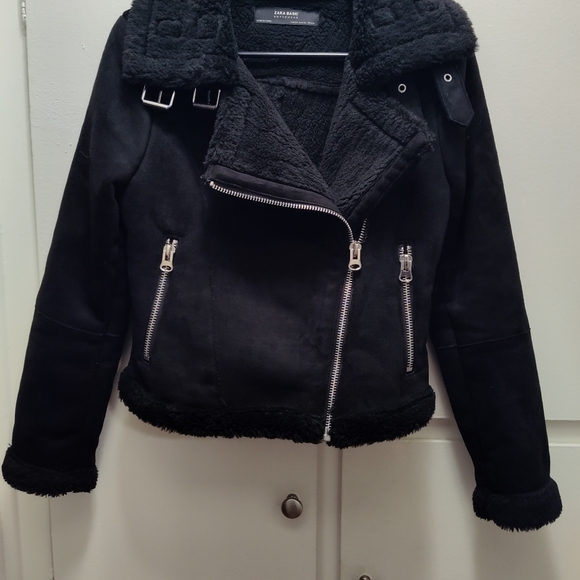 Zara black suede basic outerwear jacket. Great for cool weather. - Picture 5 of 5